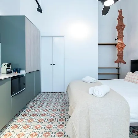 Comodo Estudio En Valencia